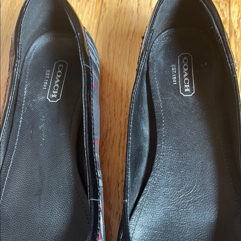 Coach  Women's  Signature Red & Black Plaid Ballerina Flats Sz: 7 EUC - Picture 8 of 9